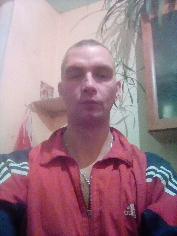  21696232  , 42 ,    