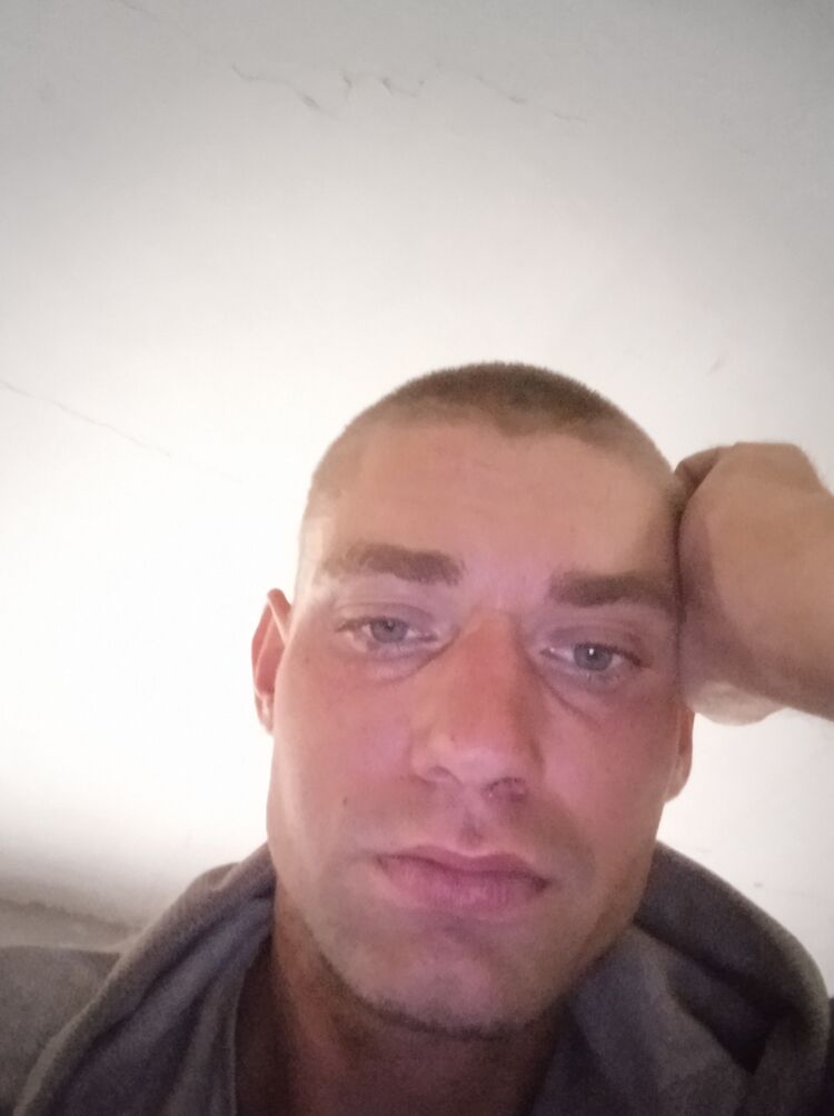  45876132  , 31 ,    
