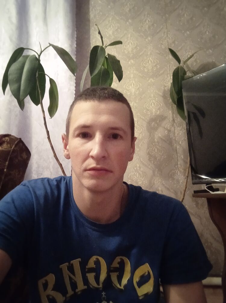  31802432  , 25 ,     