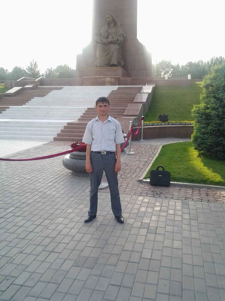 ���� 5831392 ������� Ikrom, 38 ���, ���� ���������� � ��������