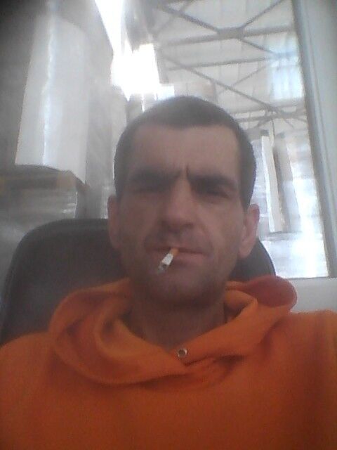  ,   David, 45 ,   ,   , c 