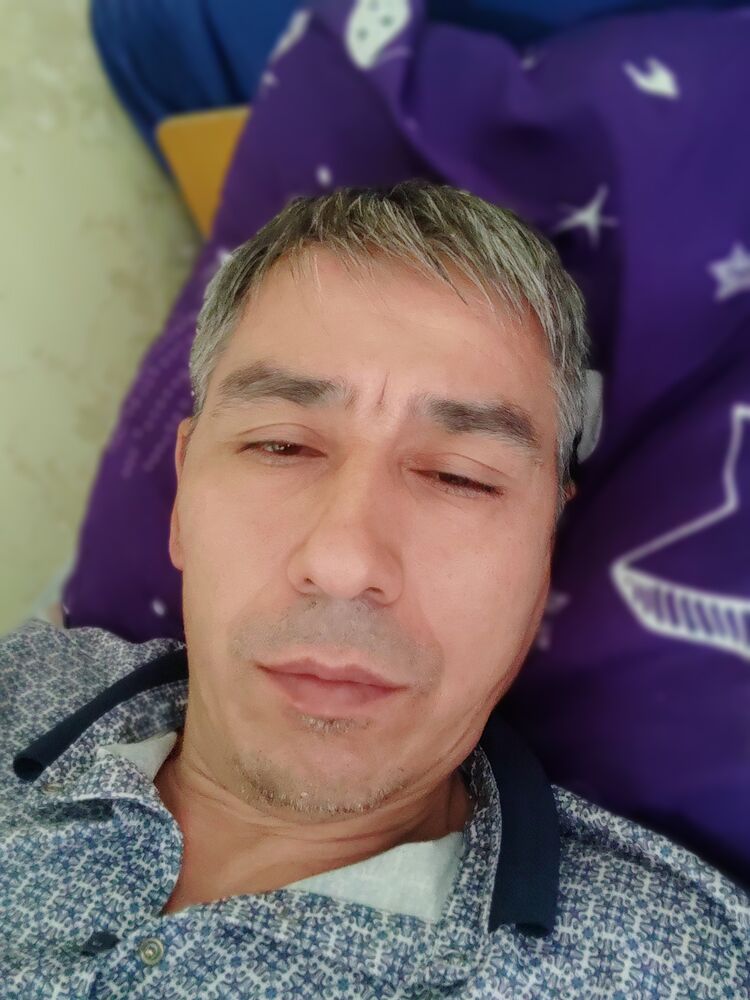  52787572  , 48 ,    