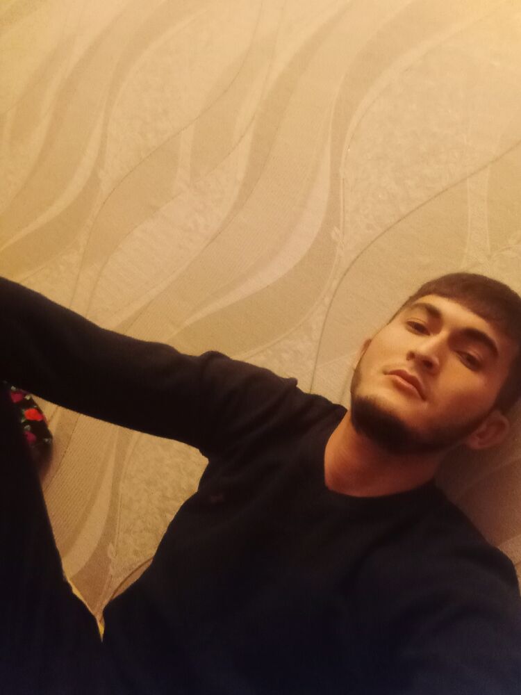  42004712  Aziz, 29 ,    