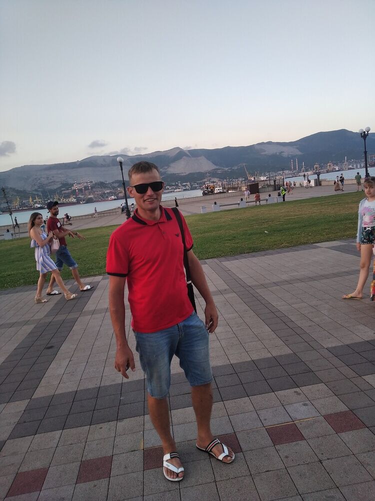 ���� 20333932 ������� ����, 37 ���, ���� ���������� � �������������