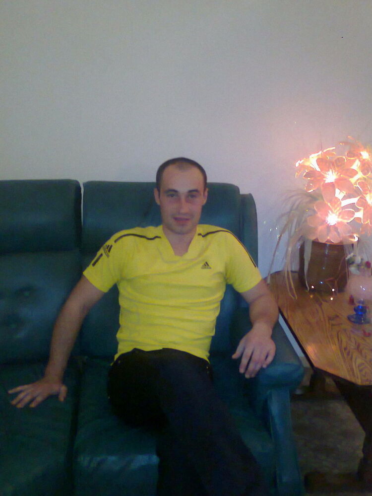  ,   Vovan, 38 ,   