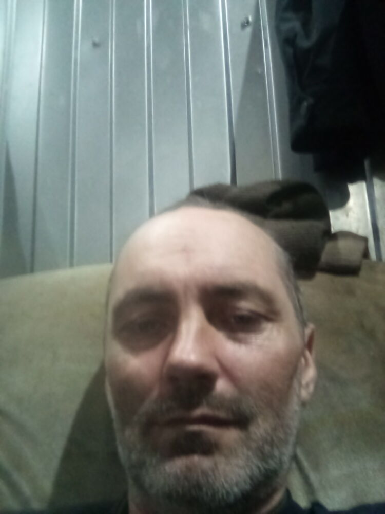  25634892  , 40 ,    