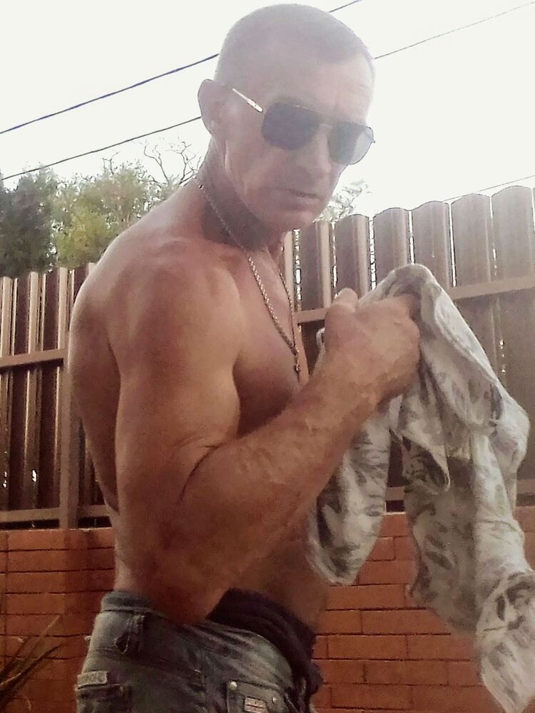  --,   Oleg, 54 ,   ,   