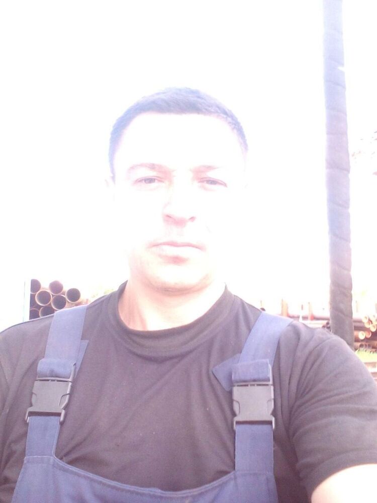  46495852  Sergei, 45 ,    