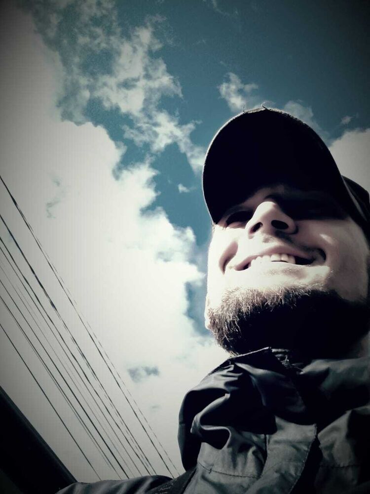  49633652  Konstantin, 28 ,    