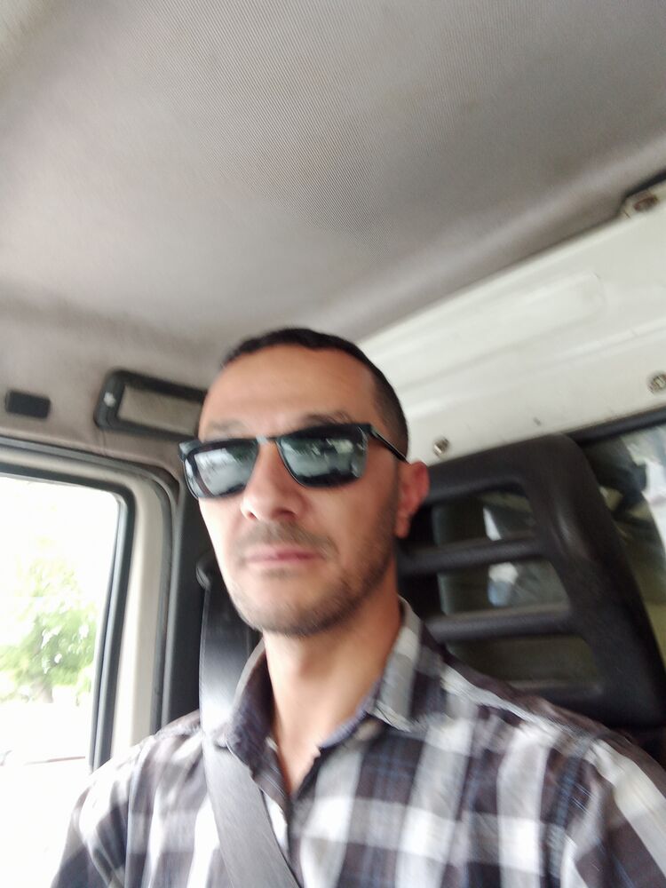  34677632  Gherbi, 22 ,    Didouche Mourad