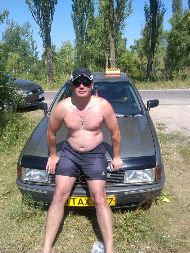  ,   Alex, 46 ,   