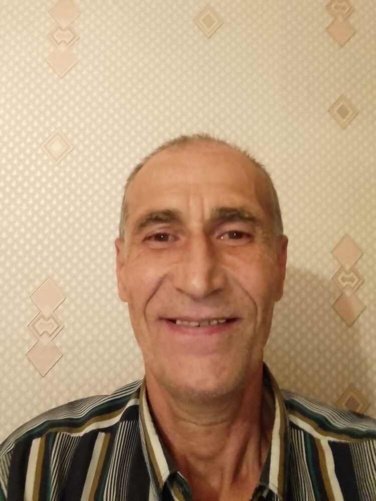  37179442  , 53 ,    