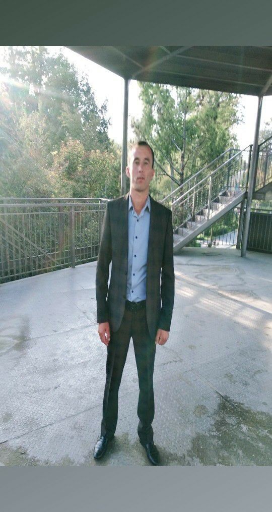  18564462  Djuraev Odil, 38 ,    