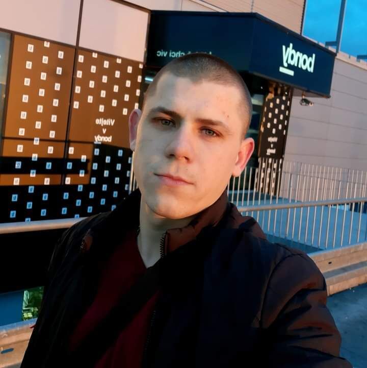  ,   Ivan, 31 ,   ,   