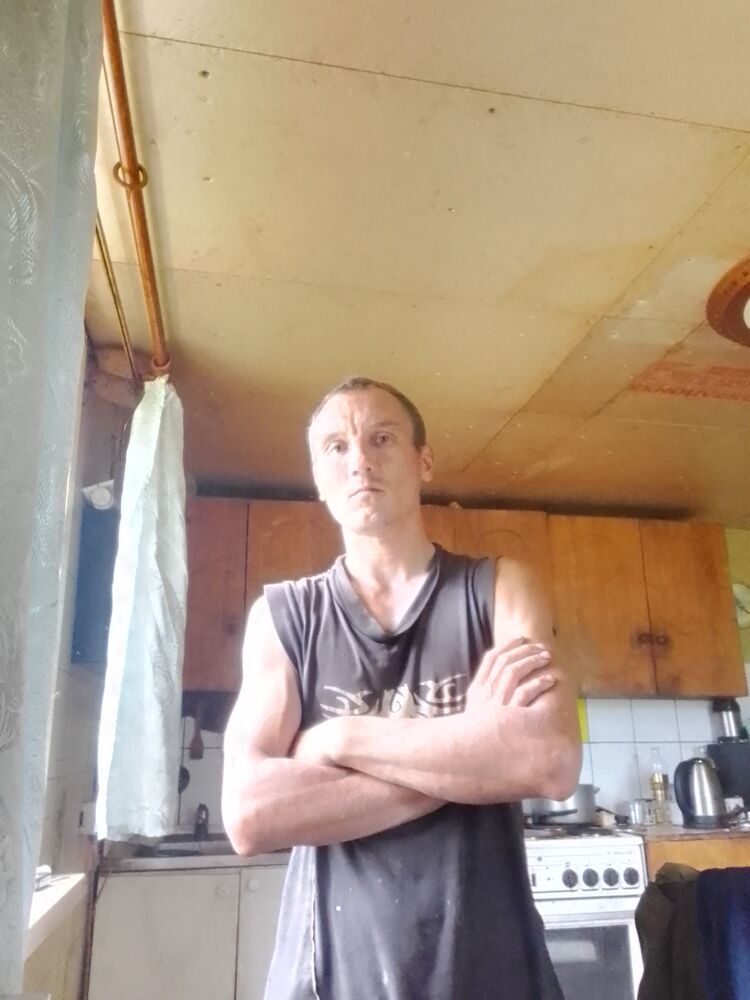  45247852  , 35 ,    