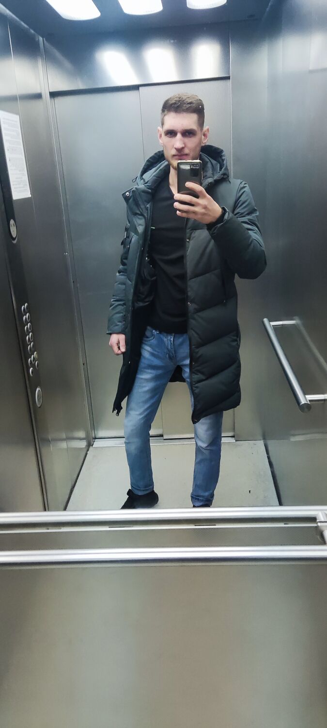  30569852  , 26 ,    