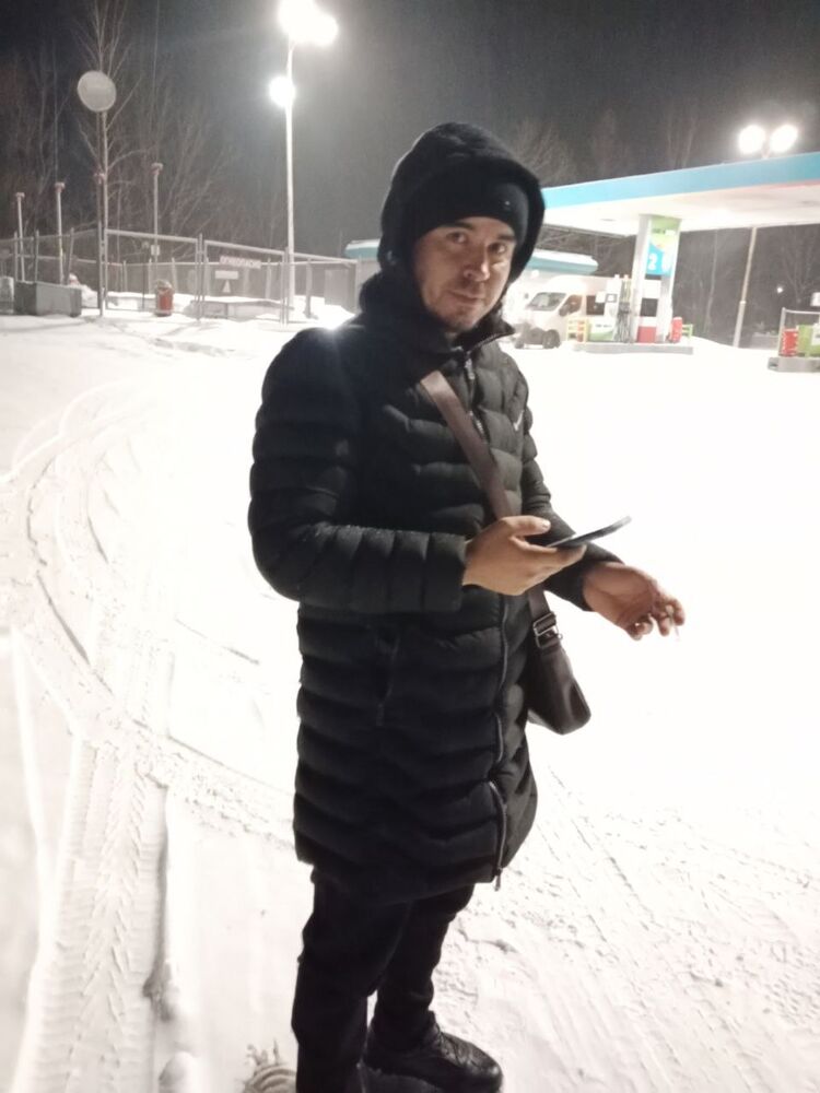  33343502  , 37 ,    --