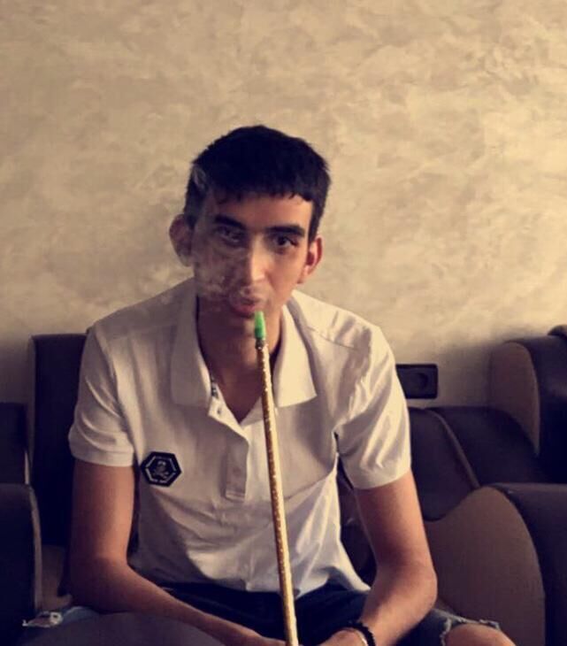  Acala del Rio,   , 27 ,   ,   