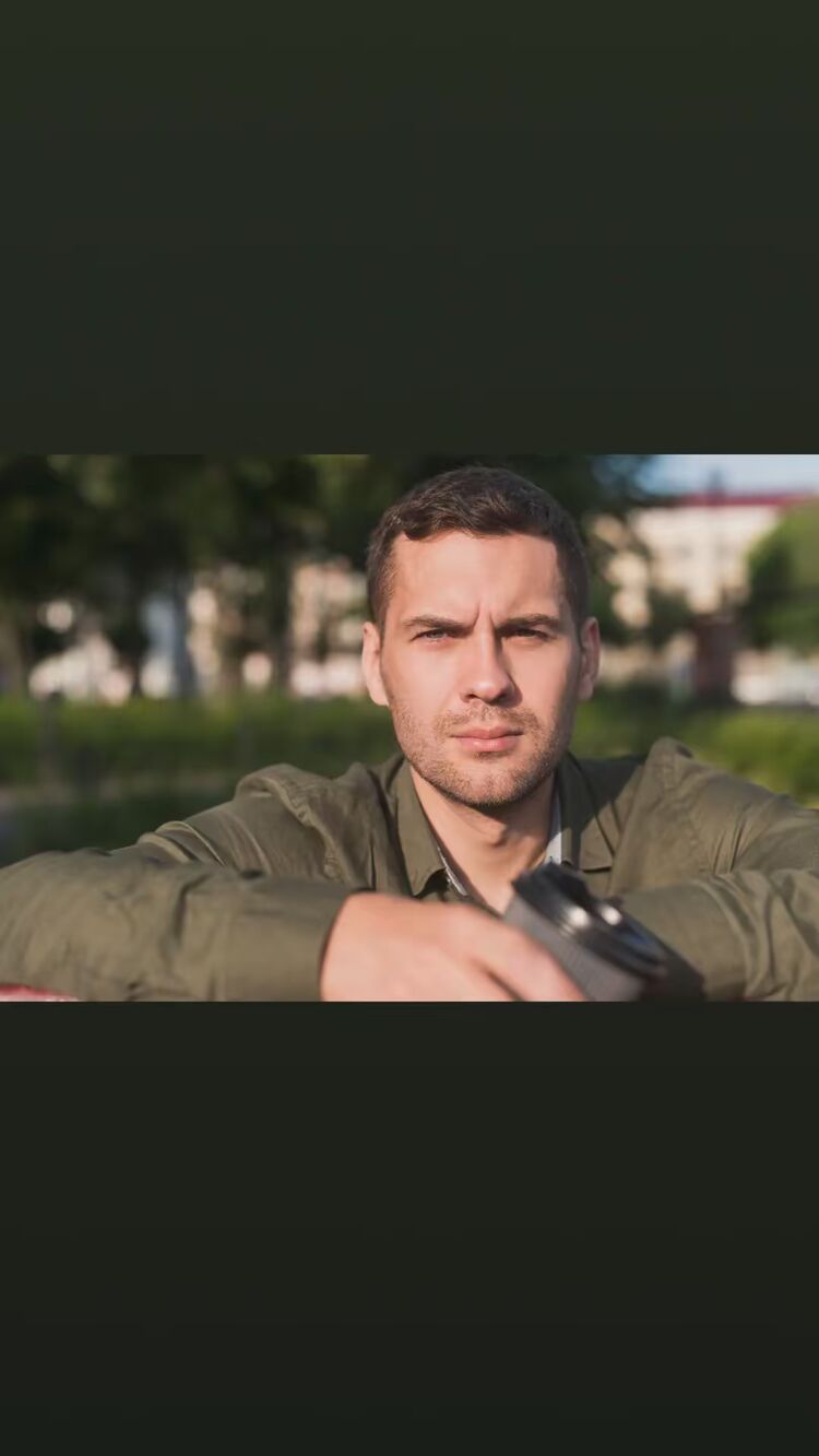  53995892  , 44 ,    Praha