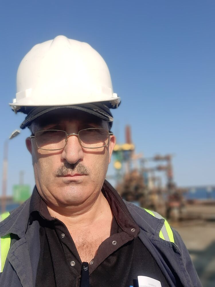  53126382  Etibar, 55 ,    