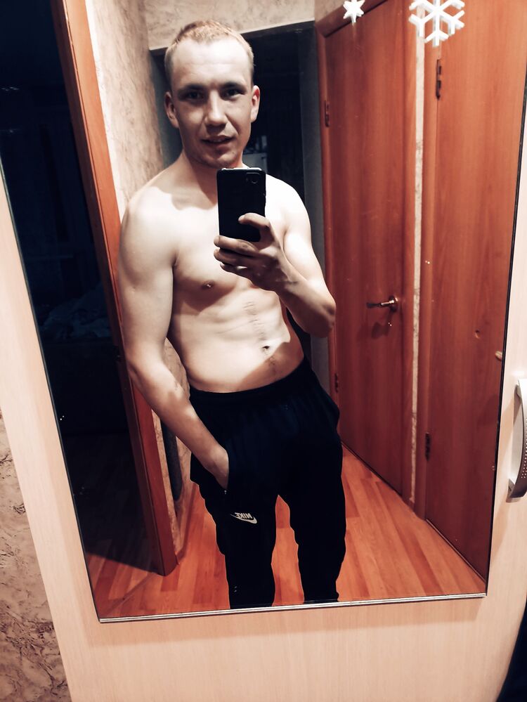  ,   Vitaly, 28 ,   ,   