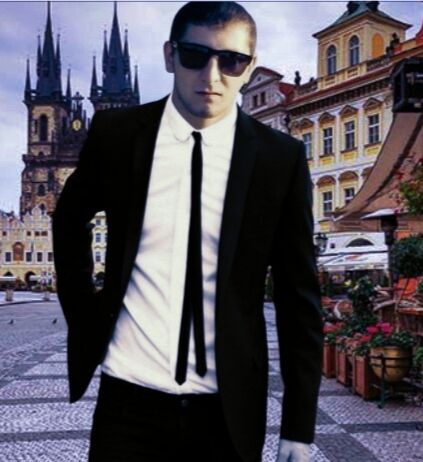  ,   Ruslan, 31 ,   ,   , c , 