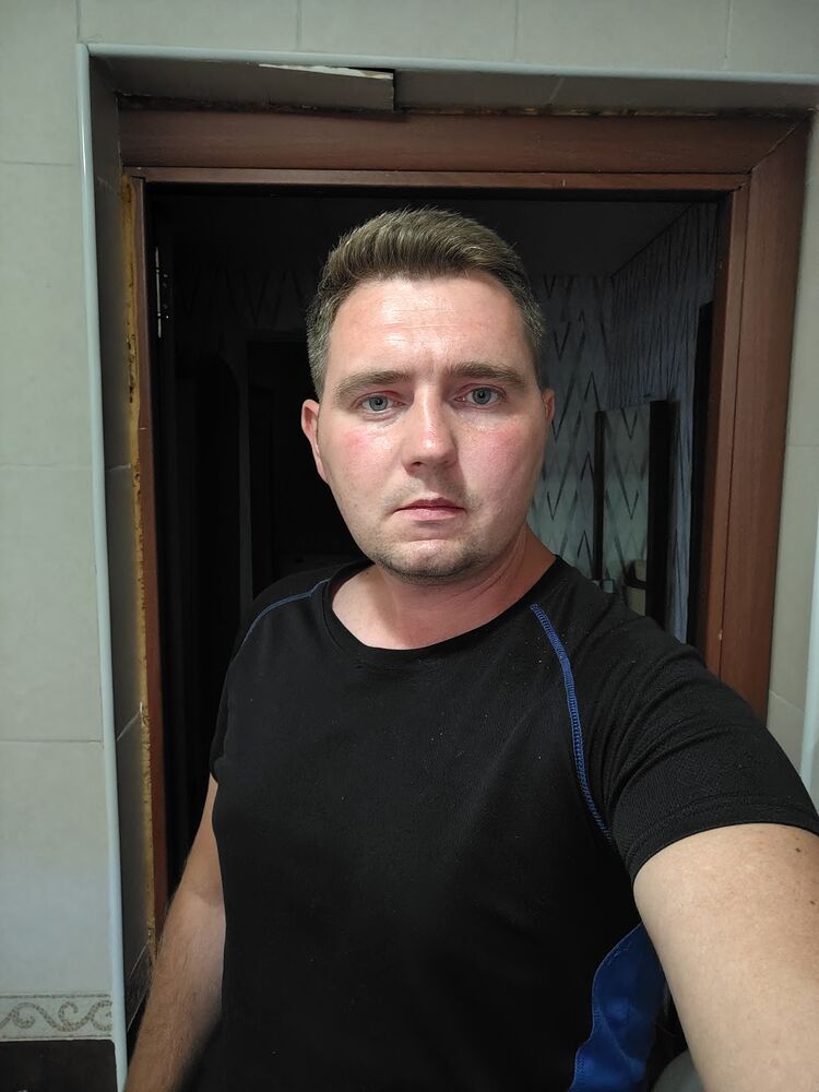  53234532  , 28 ,    
