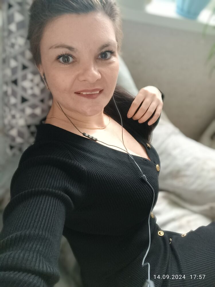  48504522  , 37 ,    