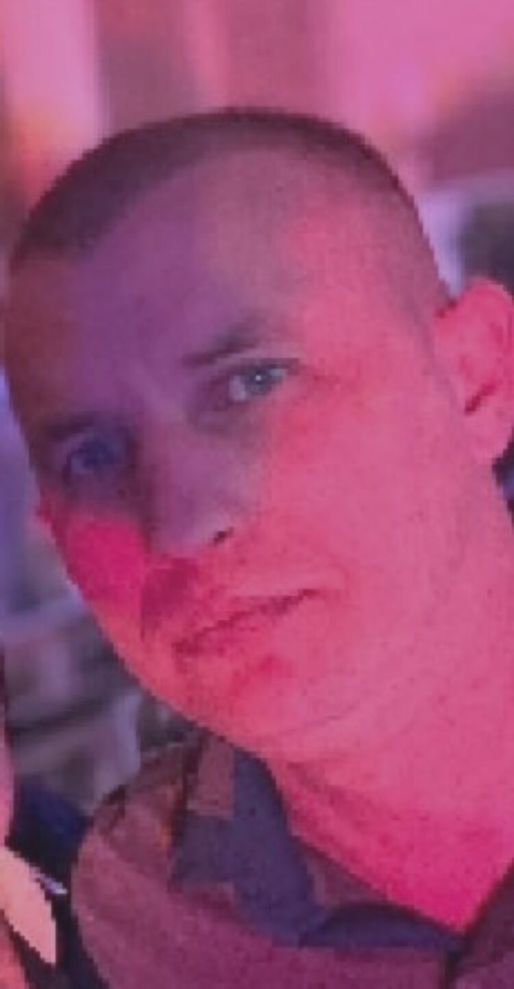  52338842  , 37 ,    