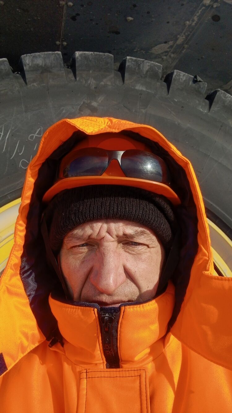 ���� 55611752 ������� ��������, 44 ����, ���� ���������� � �����������