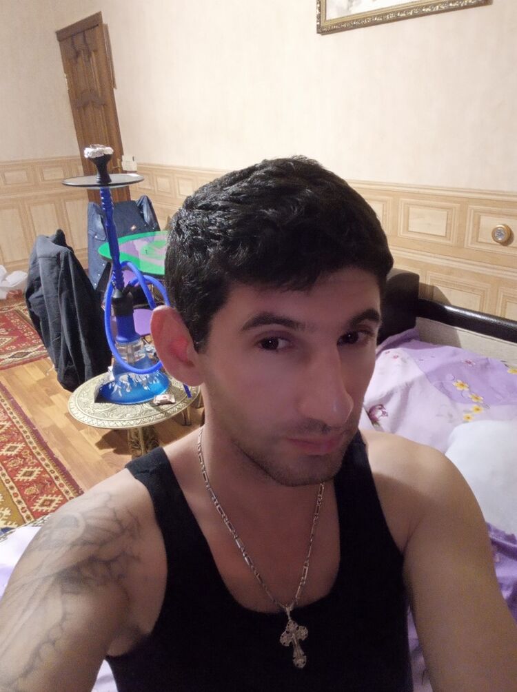  ,   Den, 37 ,   ,   , c 