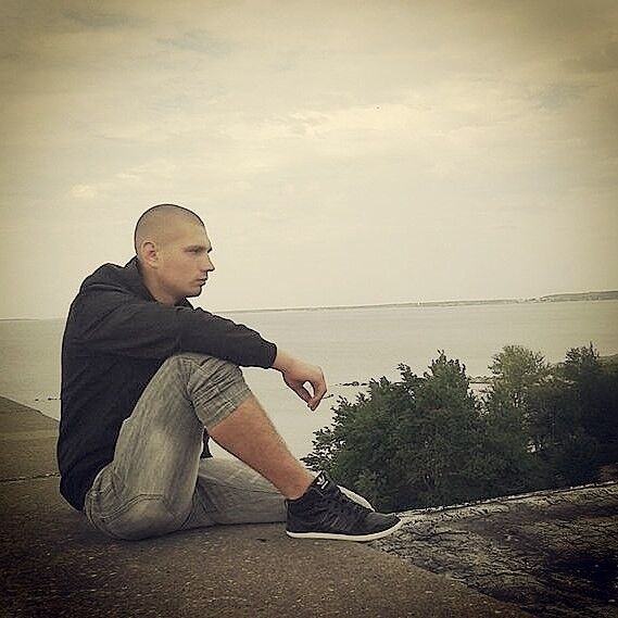  8147412  Jaan, 31 ,    