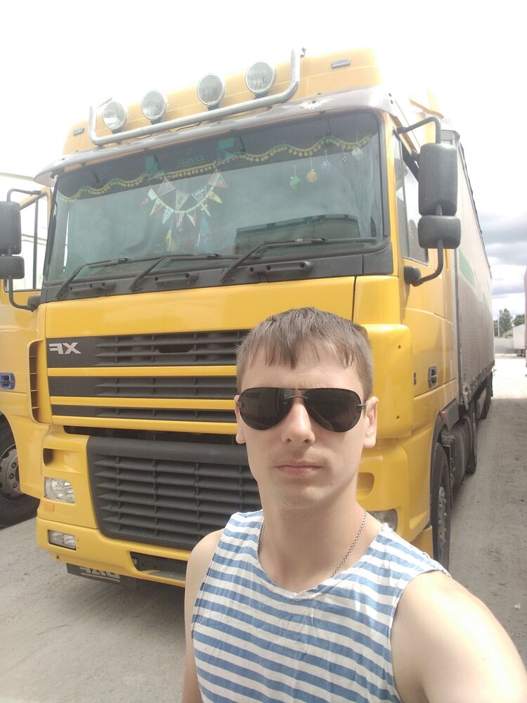  22951342  , 31 ,    
