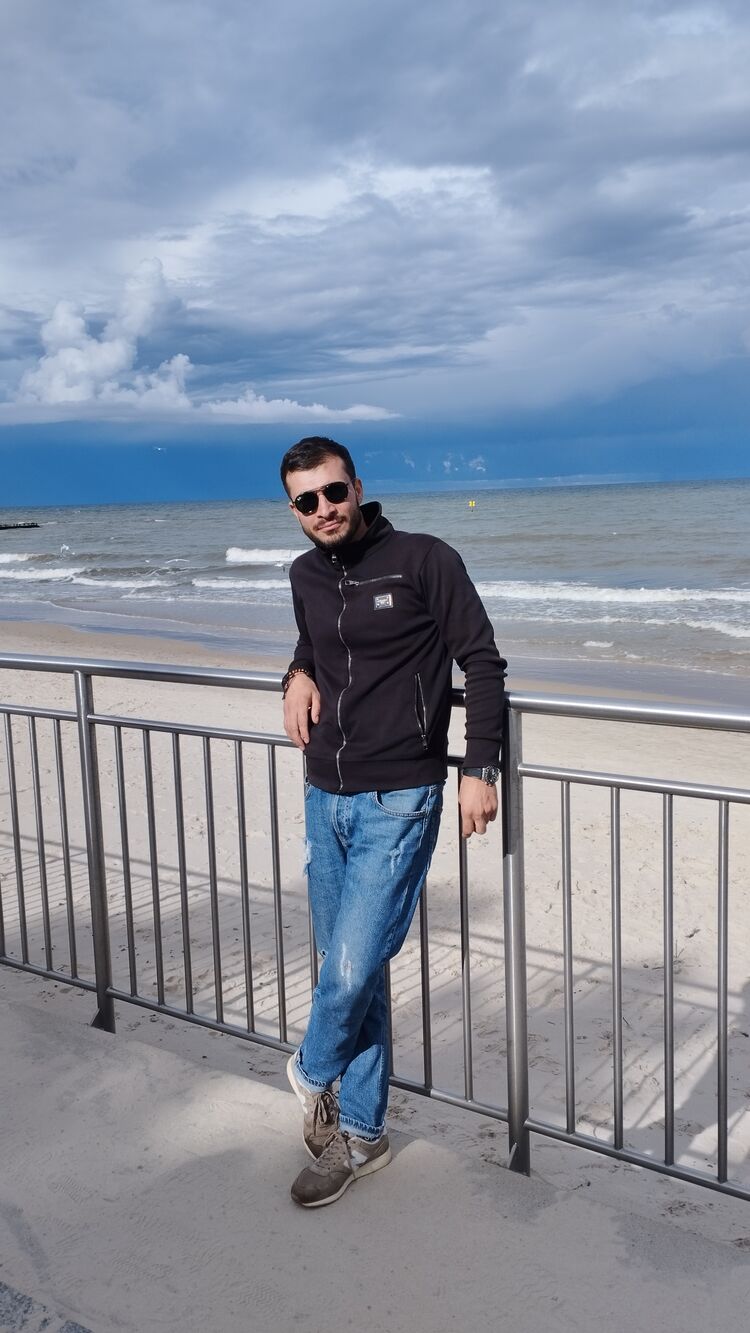 ���� 30687982 ������� Davit, 33 ����, ���� ���������� � �������