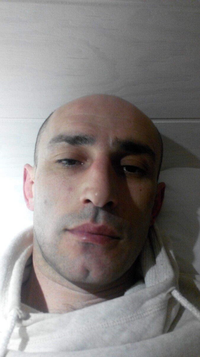  ,   Hasan, 40 ,   ,   , c 