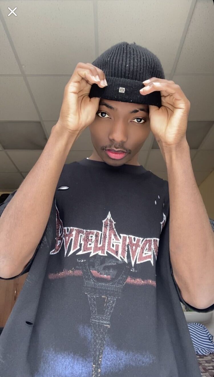  Canary Wharf,   , 24 ,   ,   