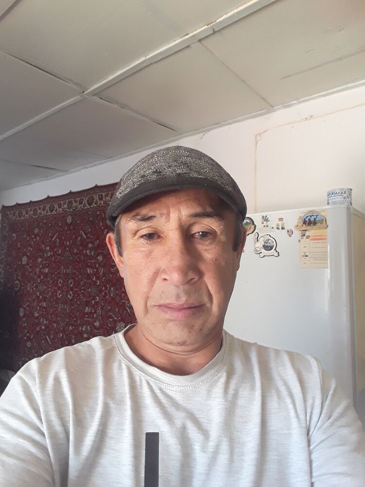  28569532  , 42 ,    
