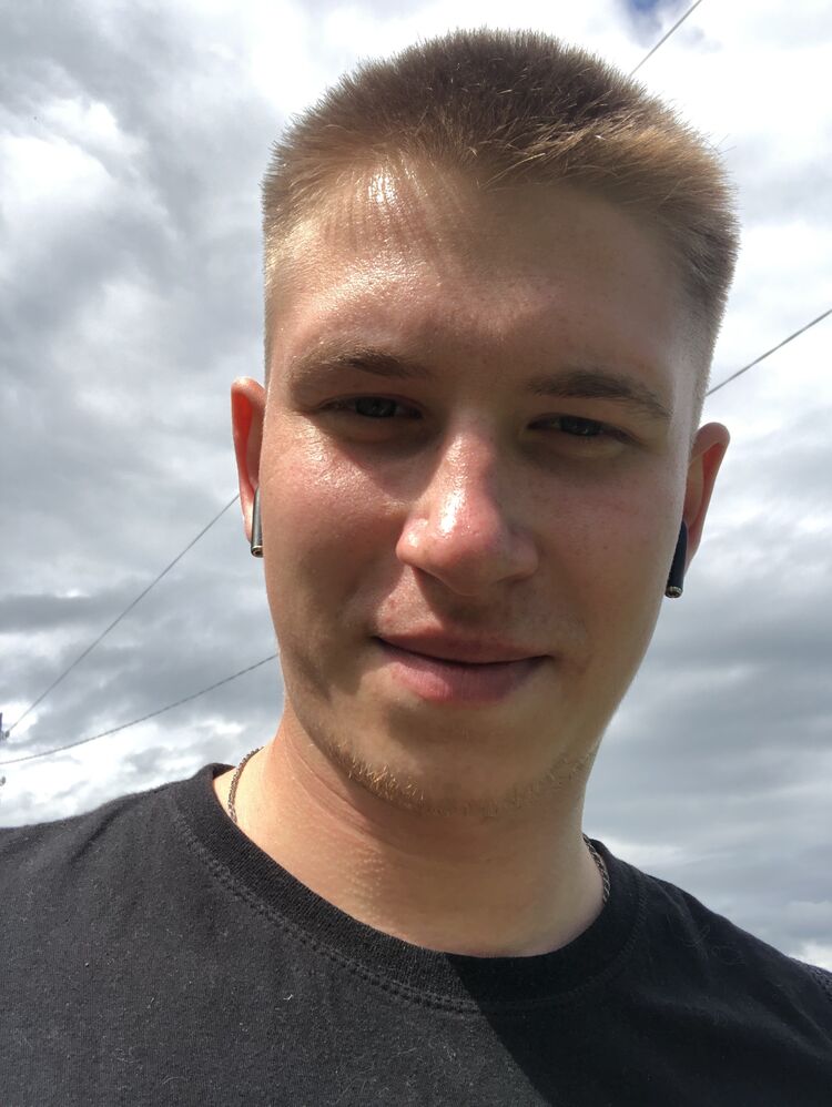  ,   Maks, 23 ,   ,   