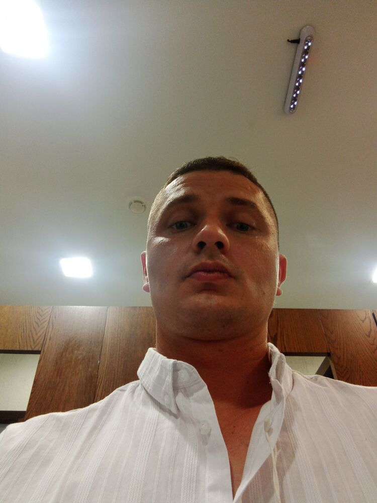  33004912  , 37 ,    