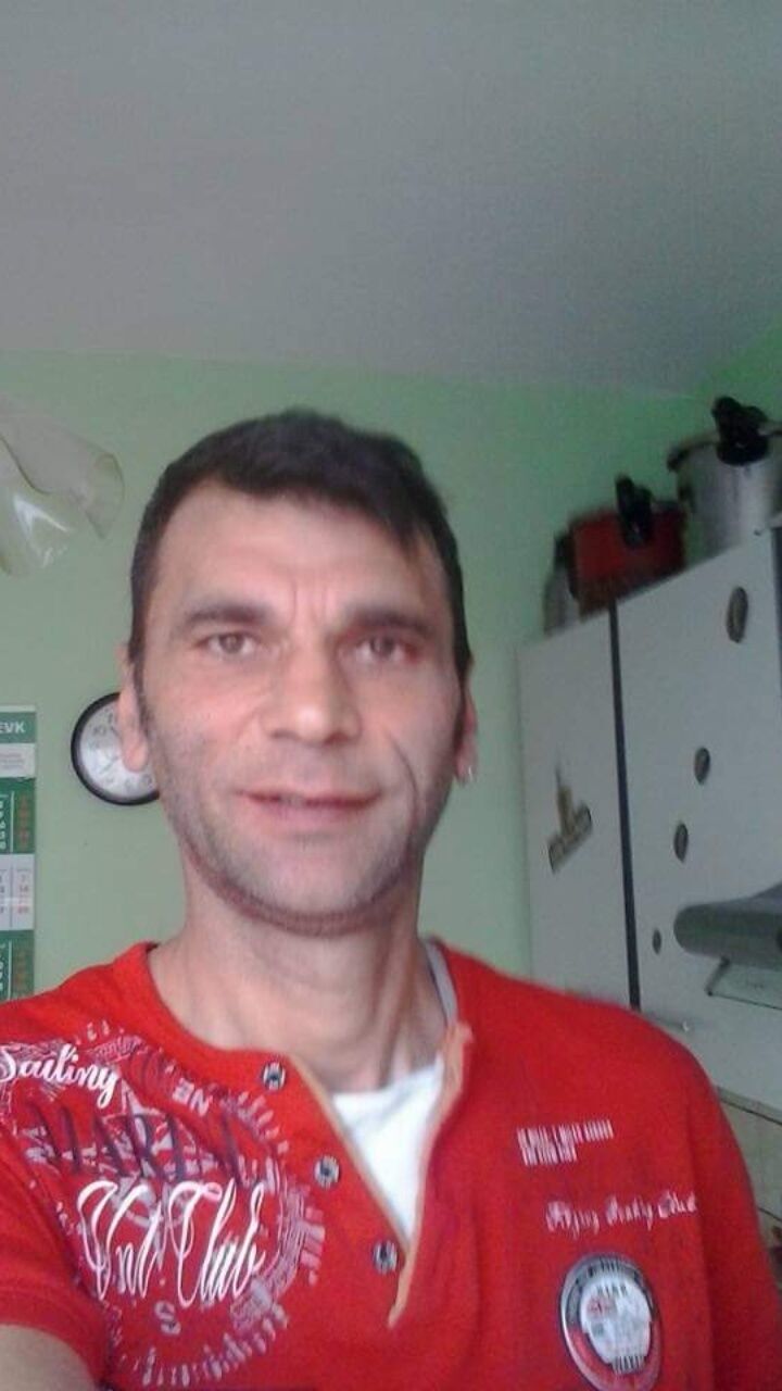  Tuzla,   Erol, 52 ,   ,   