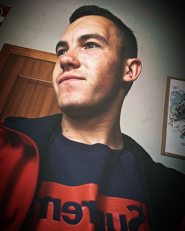  50881442  , 23 ,    