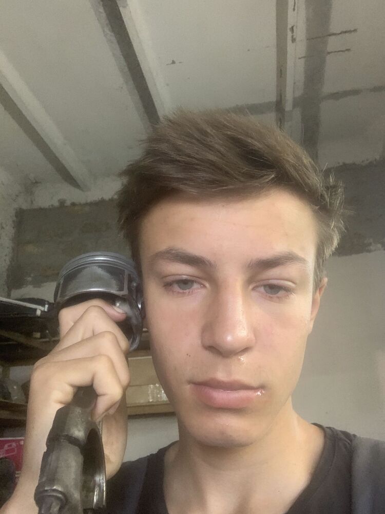  44399592  , 19 ,    