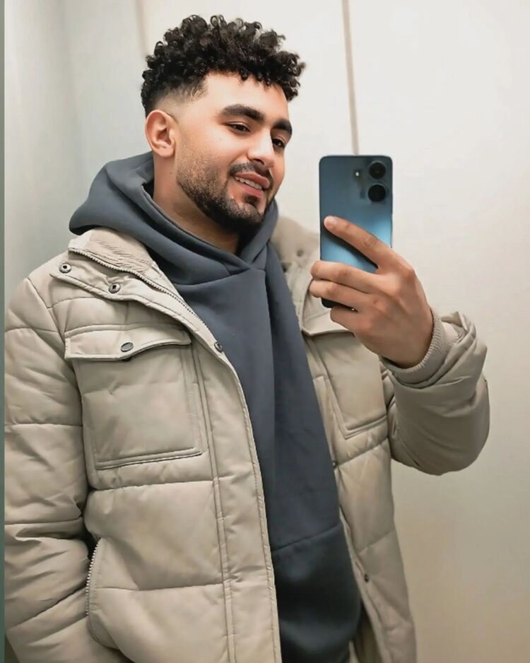  ,   , 25 ,   ,   