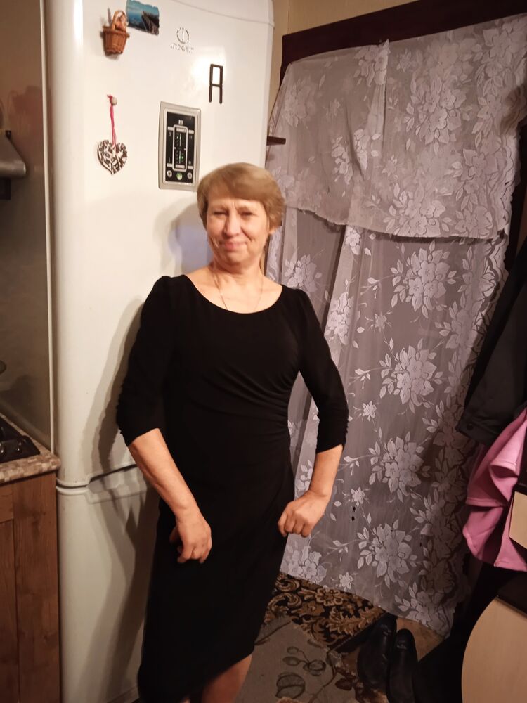  ,   Lena, 63 ,   ,   