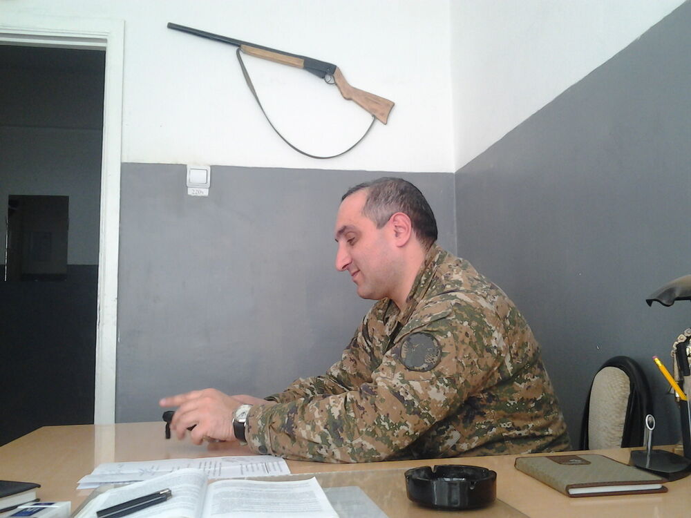  4721352  Ashot, 54 ,    