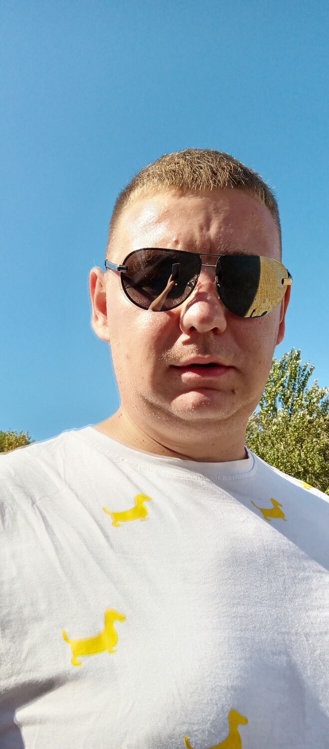  42961182  Artem, 34 ,    