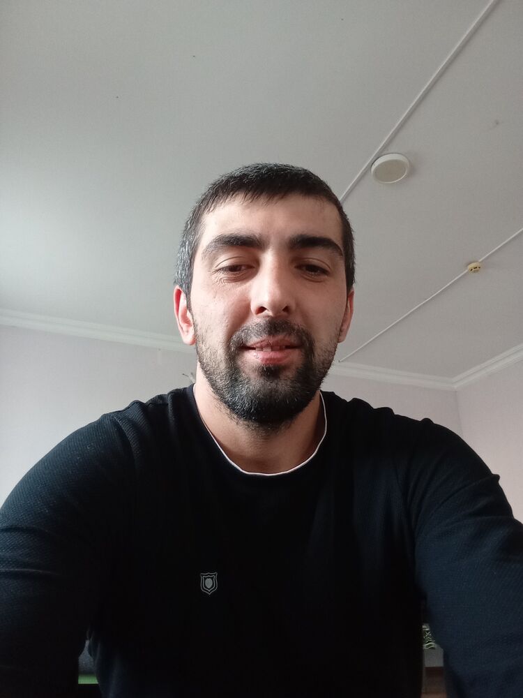  41235842  Devid, 33 ,    