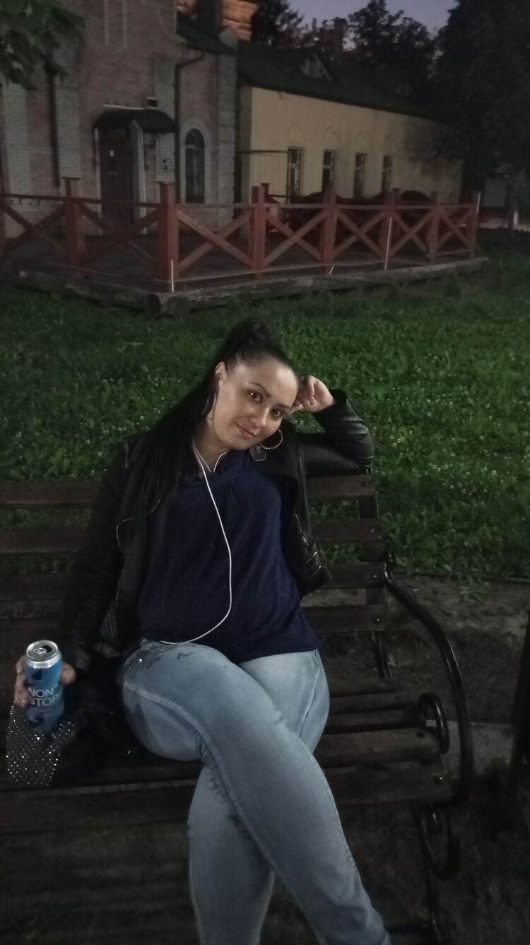  53476652  , 37 ,    