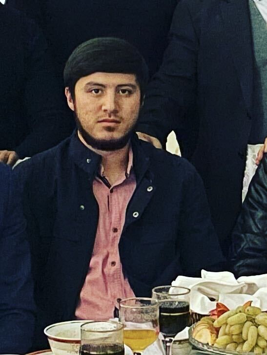  27430762  Ismoil, 29 ,    