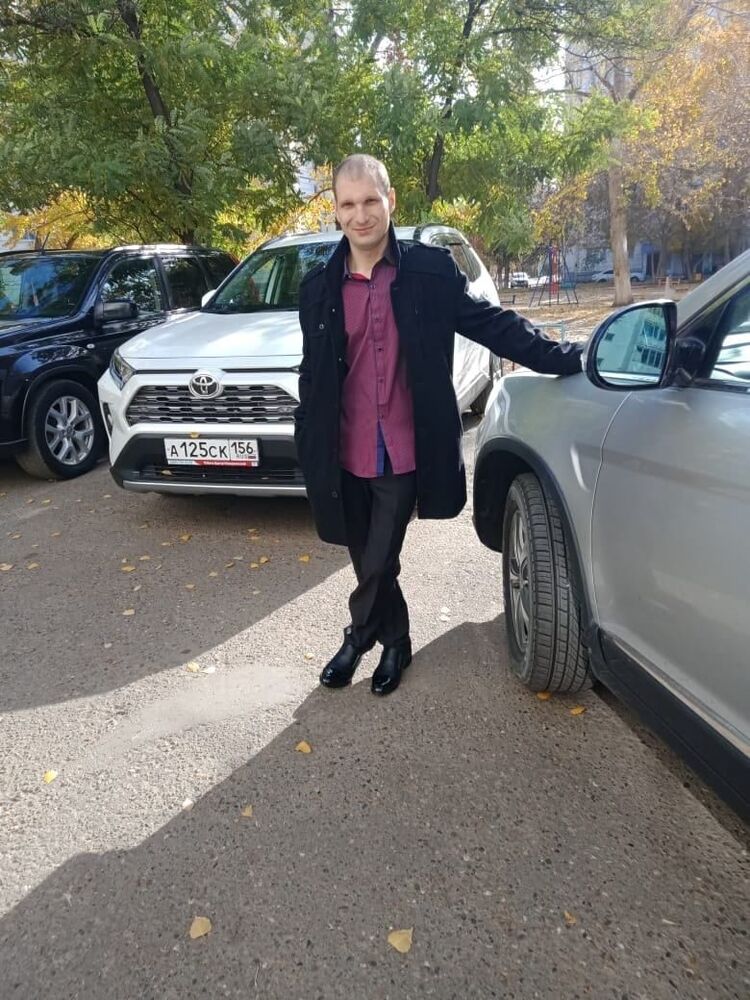  52008632  , 34 ,    